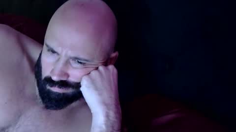 Snapshot of mc_bater chatting on October 21, 10:21 pm mc_bater online show from October 21, 10:21 pm