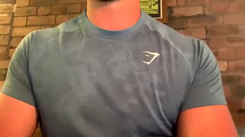 Snapshot of mcr8080 chatting on March 10, 7:10 am mcr8080 online show from March 10, 7:10 am