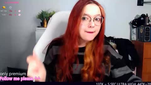 Snapshot of me_hanna chatting on October 12, 10:20 pm Hanna online show from October 12, 10:20 pm