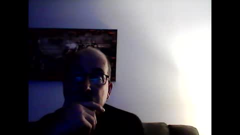 Snapshot of meathome3 chatting on February 8, 4:36 am me at home online show from February 8, 4:36 am