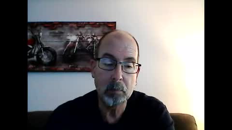 Snapshot of meathome3 chatting on February 15, 4:23 pm me at home online show from February 15, 4:23 pm