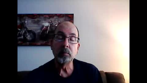 Snapshot of meathome3 chatting on February 15, 7:28 pm me at home online show from February 15, 7:28 pm