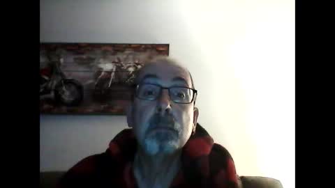 Snapshot of meathome3 chatting on February 23, 2:40 am me at home online show from February 23, 2:40 am