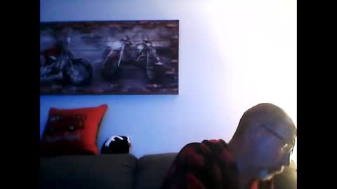 Snapshot of meathome3 chatting on October 21, 10:05 am me at home online show from October 21, 10:05 am