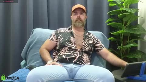 Meaty Roll online show from September 12, 8:14 am