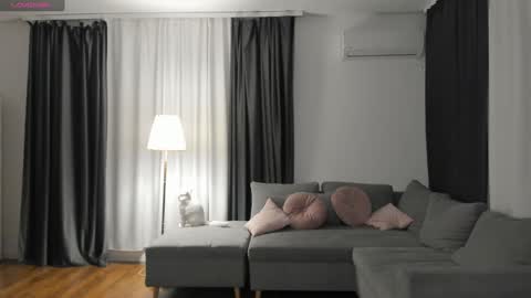 MedussaEyes online show from January 24, 11:23 pm