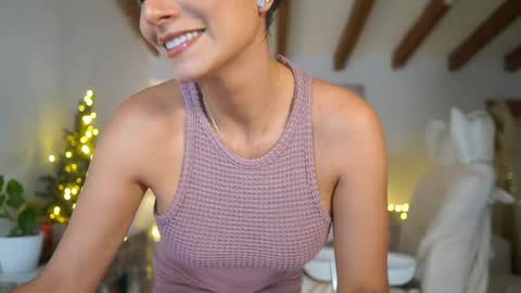 Andrea  online show from December 20, 5:18 pm