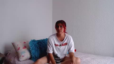 Snapshot of meehturt chatting on December 15, 5:50 pm anna online show from December 15, 5:50 pm