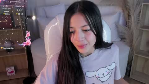 Snapshot of meelanny_ds chatting on January 11, 9:26 am online show from January 11, 9:26 am