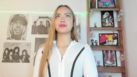 Emily online show from September 29, 10:25 pm