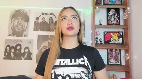 Emily online show from November 5, 9:26 pm