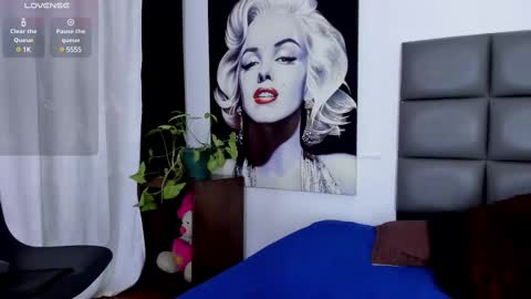 emily online show from January 25, 1:41 pm