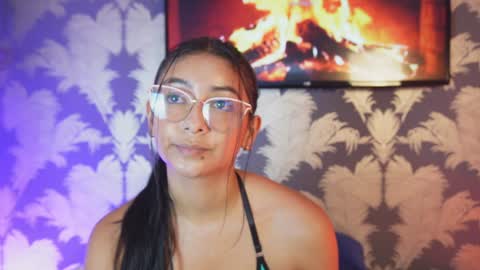 Carolina Paez online show from January 15, 1:56 am