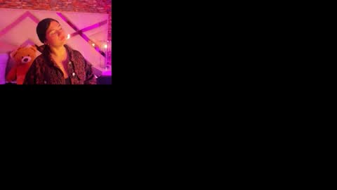     online show from October 15, 12:27 pm