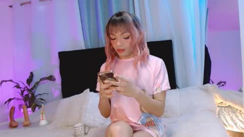 megan do santos online show from September 13, 1:55 pm