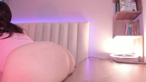     online show from January 17, 4:04 pm