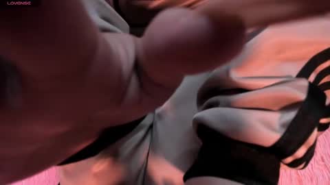     online show from February 21, 12:17 pm