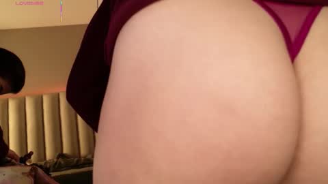     online show from September 30, 12:32 pm