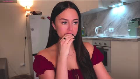 Megan online show from January 5, 3:53 am