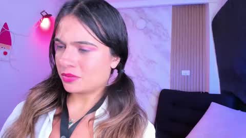 Megan online show from February 13, 3:35 pm