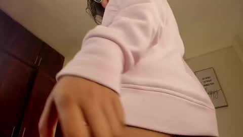 megan online show from November 4, 4:33 am