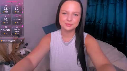 Snapshot of meganberrybb chatting on September 30, 3:11 am Meganberry online show from September 30, 3:11 am