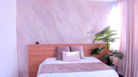 Megan online show from October 25, 1:29 pm