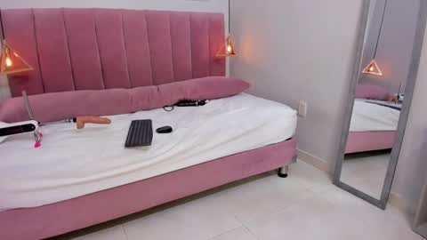 Megan  online show from January 30, 1:11 am