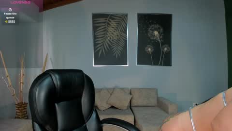 Megan online show from December 3, 7:44 pm