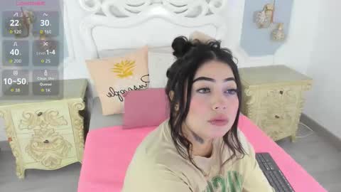 Megan online show from November 18, 12:20 pm