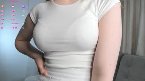 Megan online show from November 1, 3:14 pm