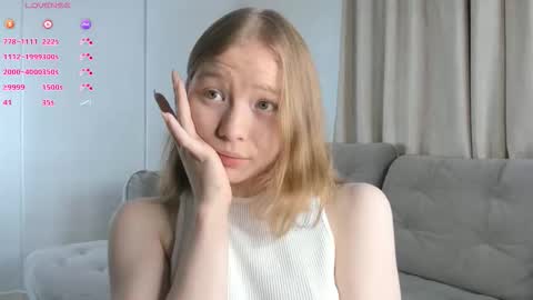 Megan online show from November 21, 3:22 pm