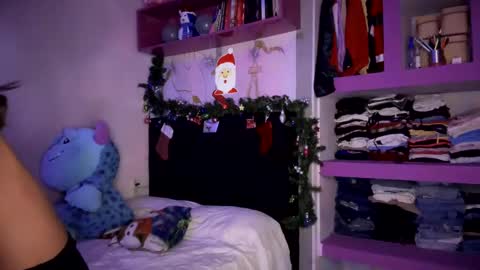 Megan online show from January 4, 7:13 pm