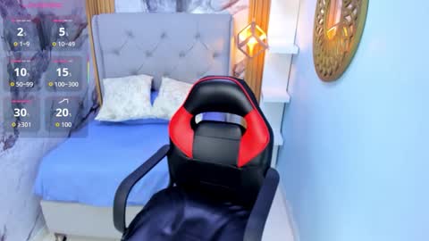 M E G A N  online show from October 15, 12:38 pm