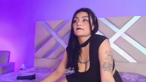  Mel  online show from November 30, 4:05 am