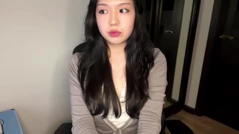 Snapshot of melana_love chatting on March 4, 11:40 am Melana online show from March 4, 11:40 am