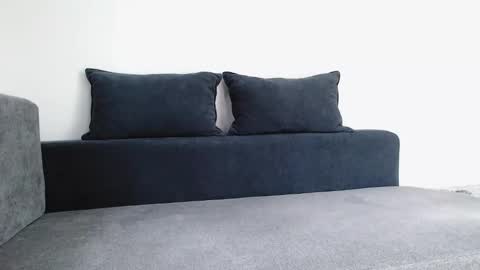 Melania online show from September 15, 10:48 am