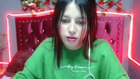 melani_cute01 online show from February 5, 1:37 am