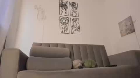 melani greyy online show from September 24, 10:46 pm