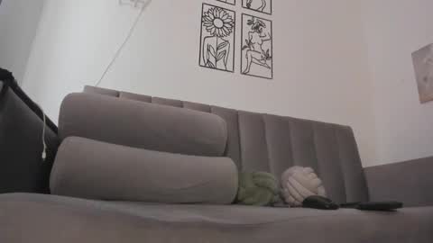 melani greyy online show from November 20, 9:36 pm