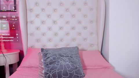 Melanie online show from February 25, 2:44 pm