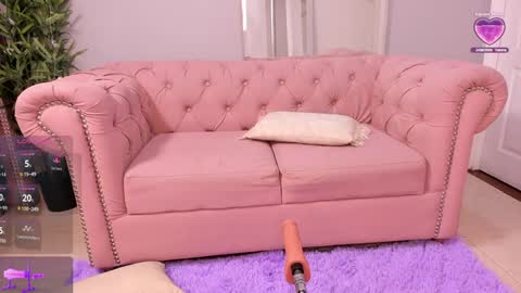 Melanie Miller online show from December 27, 9:39 am