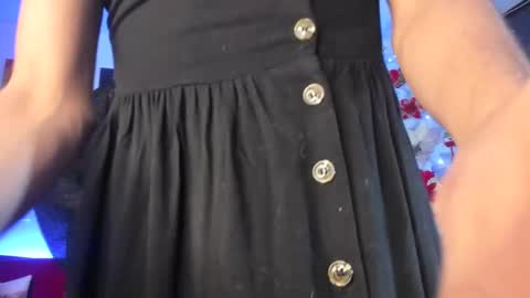 Snapshot of melannia_hills chatting on January 8, 6:09 am melannia_hills online show from January 8, 6:09 am