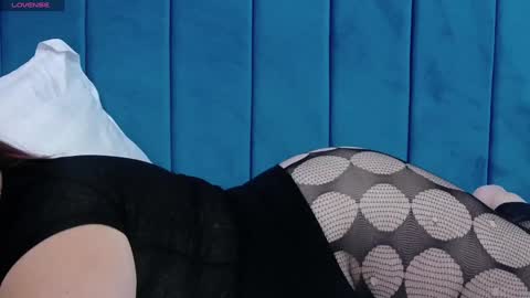 melanniebrown online show from December 19, 9:18 am