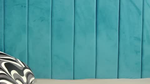 melanniebrown online show from January 14, 2:19 am