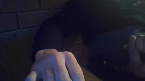 melbguy_075 online show from October 2, 6:20 am