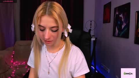 Melisa online show from December 14, 10:18 pm