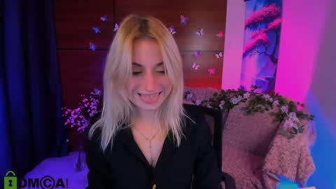 Melisa online show from December 17, 9:27 pm