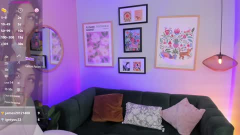 Snapshot of melissa_koster chatting on January 11, 4:48 am Melissa 3 online show from January 11, 4:48 am