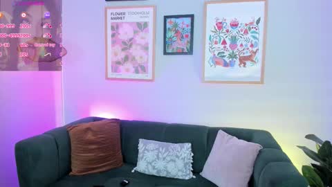 Snapshot of melissa_koster chatting on September 20, 6:25 am Melissa 3 online show from September 20, 6:25 am